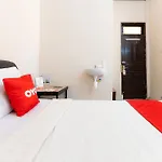 Oyo 1758 Wisma Pelita Mas