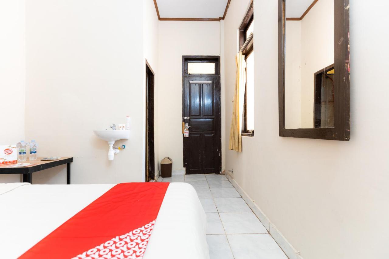 Oyo 1758 Pelita Mas Hotel Makassar