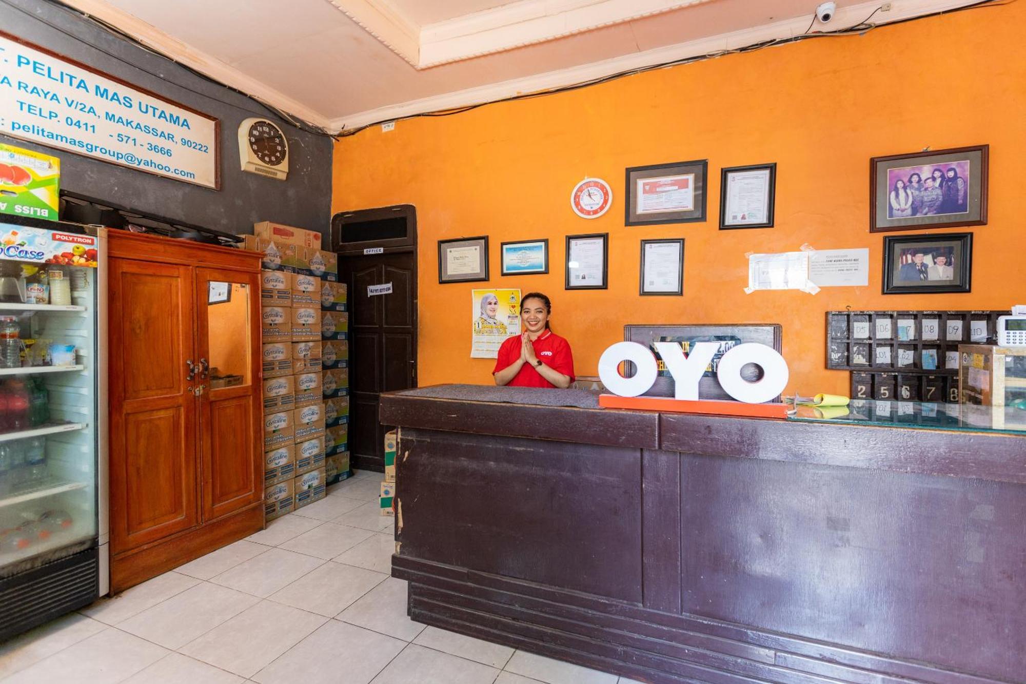 Hotel Oyo 1758 Pelita Mas Makassar