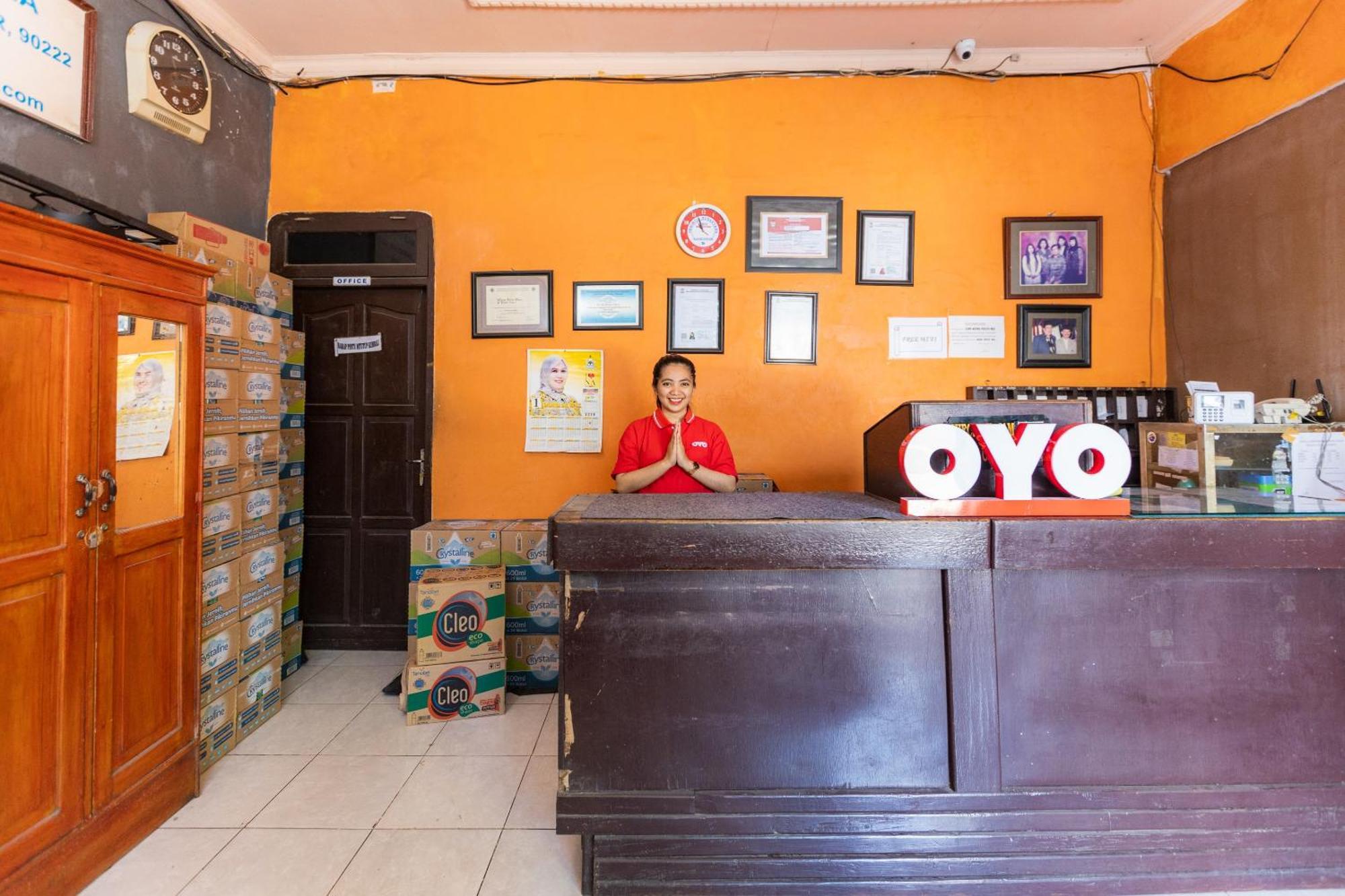 Hotel Oyo 1758 Pelita Mas Makassar